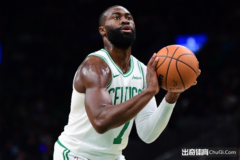 山东球迷骑,三轮车奔杭,州助威国足,亚博体育,亚博体育官网,亚博体育app,亚博体育下载