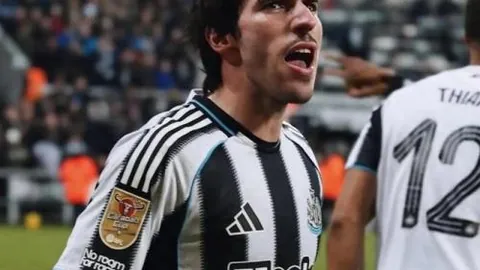 辽篮宣布：郭艾伦两年顶薪续约失败，已达成交易协议。